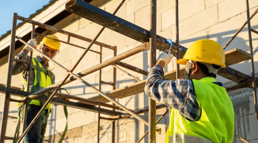 Professional fairlawn roofing services in Skokie, IL